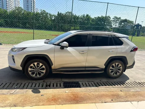 2022 Toyota Wildlander 2.0L 171HP L4 CVT