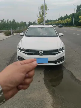 2020 Volkswagen Bora 1.5L 113HP L4 6AT