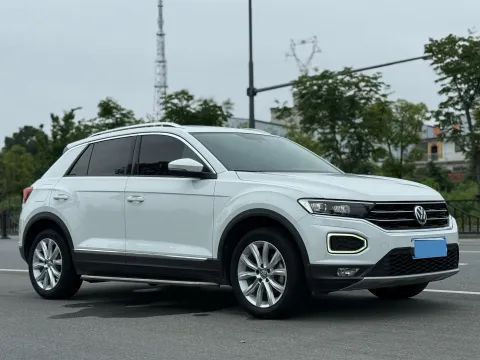 2019 Volkswagen T-Roc 1.4T 131HP L4 7DCT,autocango,china used car exporter,china ev exporter,chinese used car exporter,chinese used ev exporter