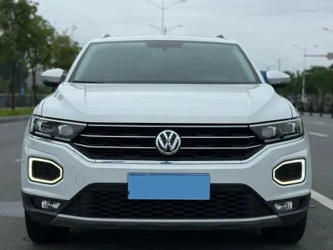 2019 Volkswagen T-Roc 1.4T 131HP L4 7DCT,autocango,china used car exporter,china ev exporter,chinese used car exporter,chinese used ev exporter