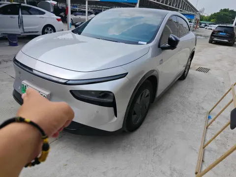 2025 XPENG G7,autocango,china used car exporter,china ev exporter,chinese used car exporter,chinese used ev exporter