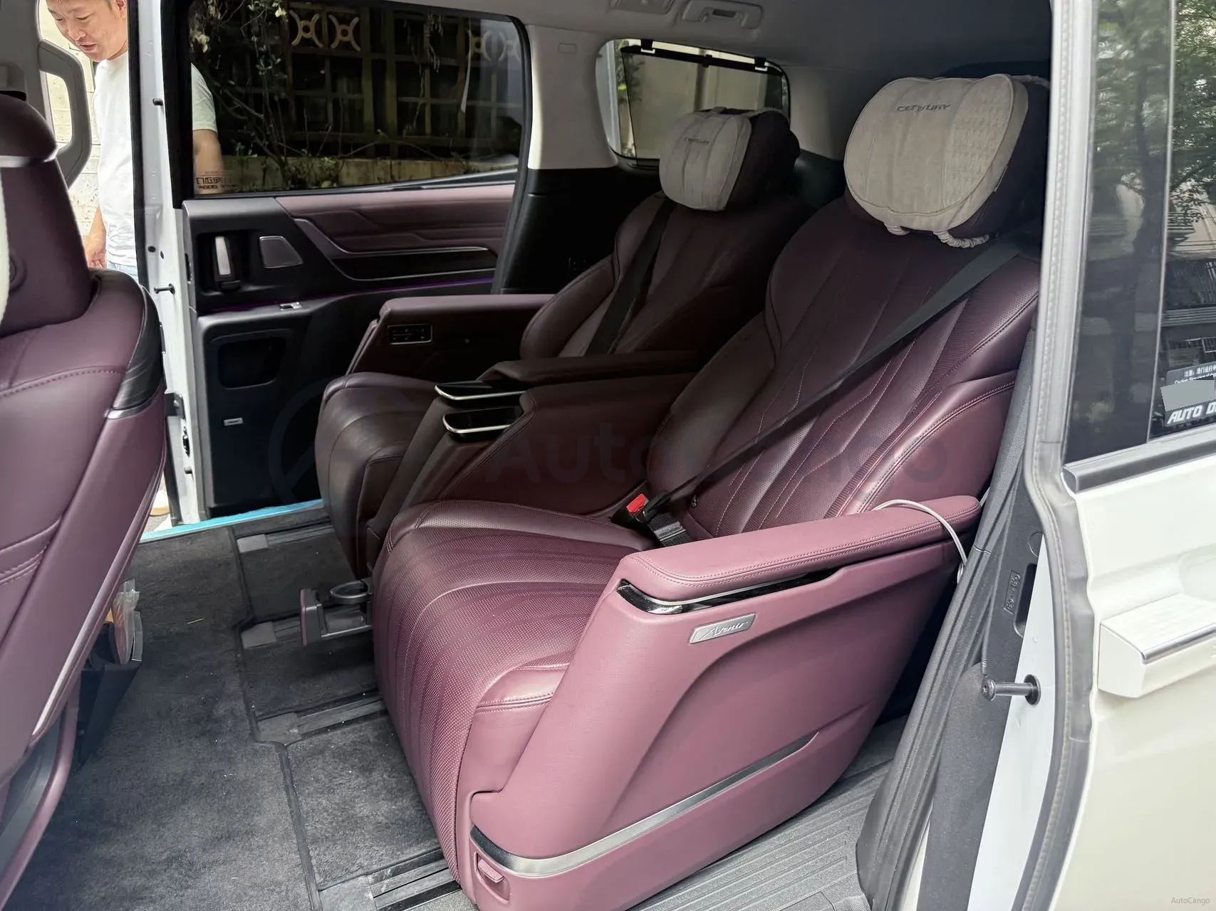 2023 Buick Century 2.0T 237HP L4 9AT,autocango,china used car exporter,china ev exporter,chinese used car exporter,chinese used ev exporter