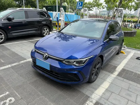 2021 VOLKSWAGEN GOLF,autocango,china used car exporter,china ev exporter,chinese used car exporter,chinese used ev exporter