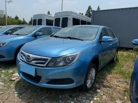 2018 BYD SONG,autocango,china used car exporter,china ev exporter,chinese used car exporter,chinese used ev exporter