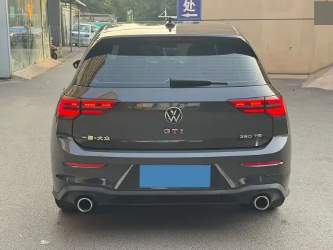 2021 Volkswagen GolfGTI 2.0T 220HP L4 7DCT