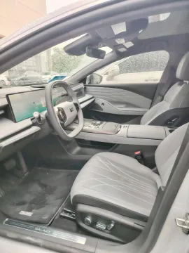 2025 Geely Galaxy E8 BEV 76KWH,autocango,china used car exporter,china ev exporter,chinese used car exporter,chinese used ev exporter