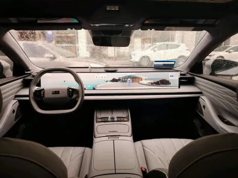 2025 Geely Galaxy E8 BEV 76KWH,autocango,china used car exporter,china ev exporter,chinese used car exporter,chinese used ev exporter