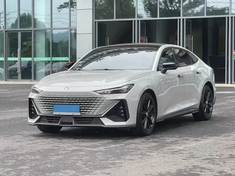 2022 CHANGAN UNI-V,autocango,china used car exporter,china ev exporter,chinese used car exporter,chinese used ev exporter