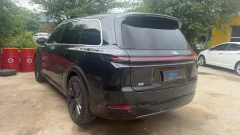 2024 Li L9 Range Extended 154HP REEV 52.3KWH,autocango,china used car exporter,china ev exporter,chinese used car exporter,chinese used ev exporter