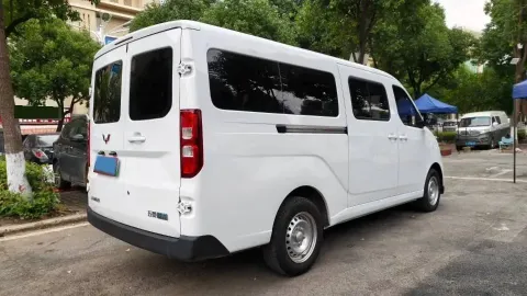 2024 WuLing YangGuang BEV 41.9KWH