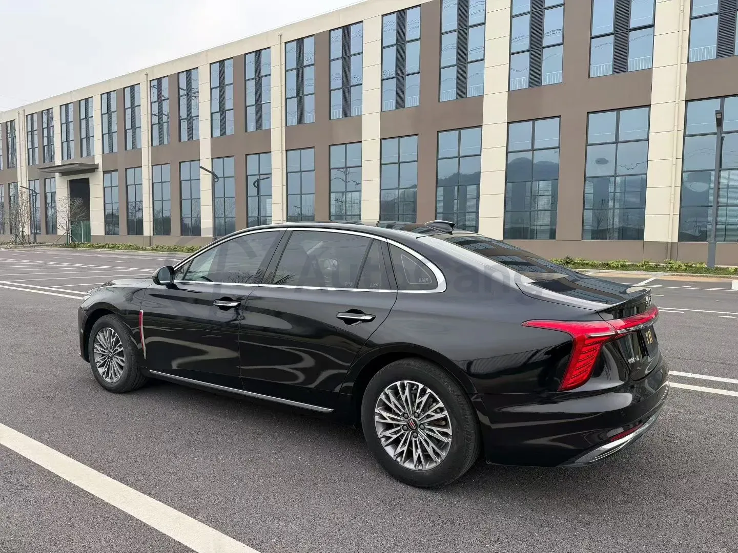 2025 HongQi H5 1.5T 169HP L4 7DCT,autocango,china used car exporter,china ev exporter,chinese used car exporter,chinese used ev exporter