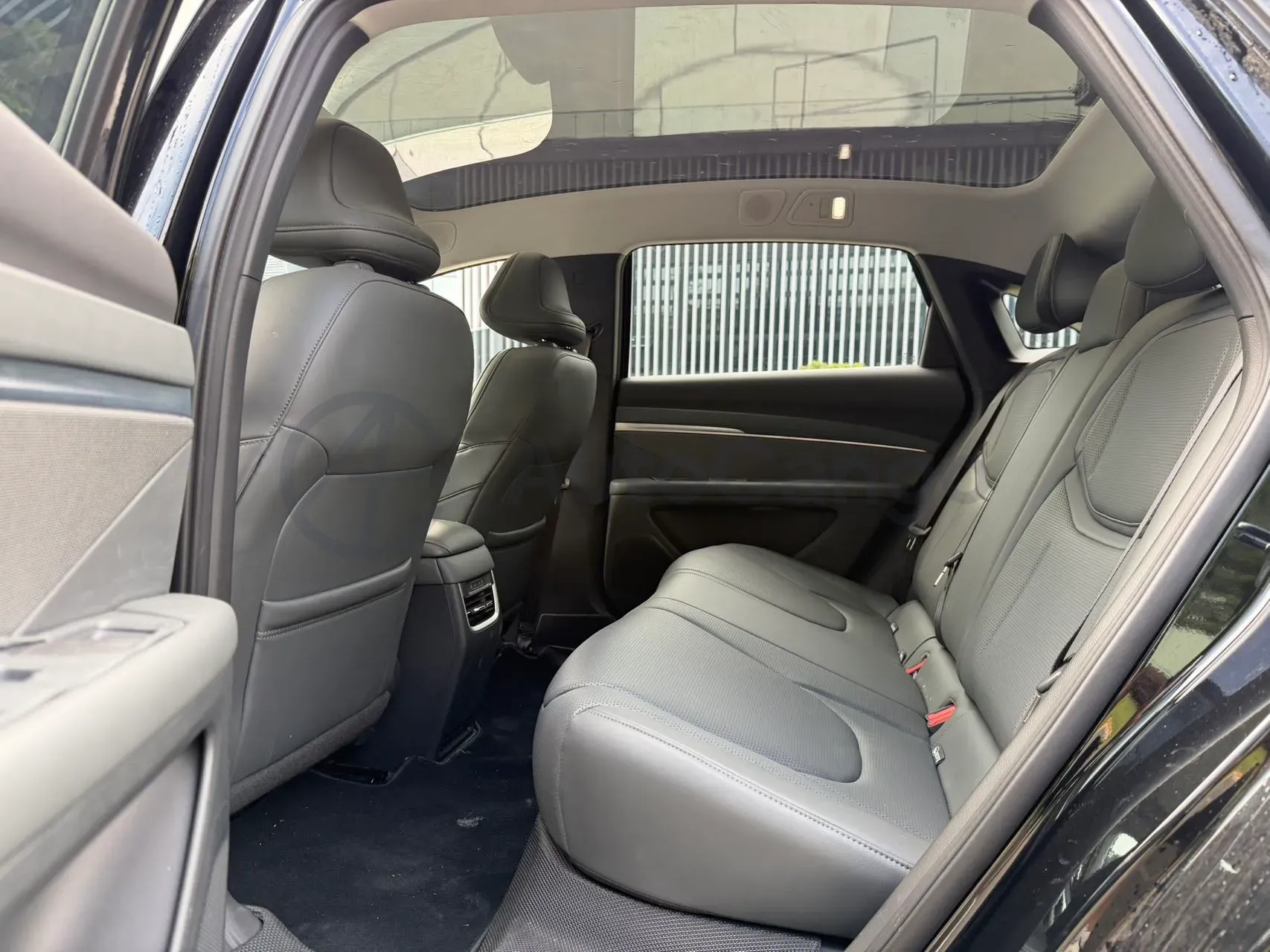 2024 Xpeng MONA M03 BEV 62.2KWH,autocango,china used car exporter,china ev exporter,chinese used car exporter,chinese used ev exporter