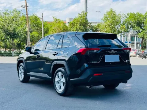 2023 Toyota RAV4 2.0L 171HP L4 CVT