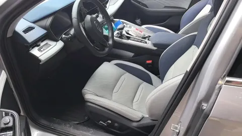 2023 Geely Preface 2.0T 190HP L4 7DCT,autocango,china used car exporter,china ev exporter,chinese used car exporter,chinese used ev exporter
