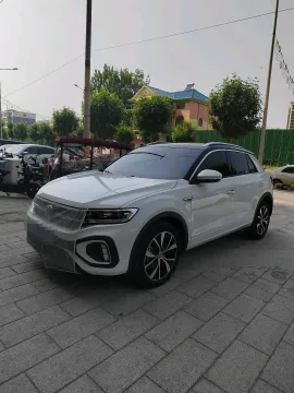 2023 VOLKSWAGEN T-ROC,autocango,china used car exporter,china ev exporter,chinese used car exporter,chinese used ev exporter