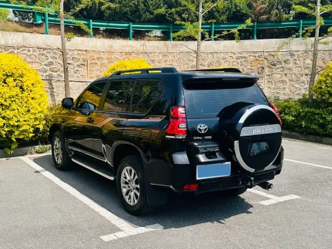 2019 Toyota Land Cruiser Prado 3.5L 280HP V6 6AT