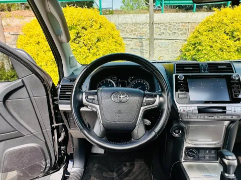 2019 Toyota Land Cruiser Prado 3.5L 280HP V6 6AT
