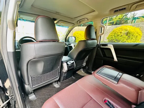 2019 Toyota Land Cruiser Prado 3.5L 280HP V6 6AT