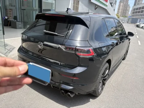 2025 Volkswagen Golf 1.5T 160HP L4 7DCT