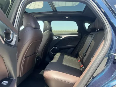 2024 WEY Mocha 1.5T 170HP L4 4DHT PHEV 35.04KWH