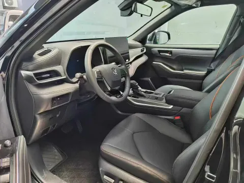 2026 Toyota Crown Kluger 2.5L 189HP L4 E-CVT Hybrid