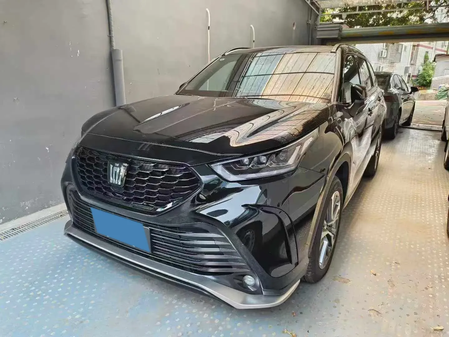 2026 Toyota Crown Kluger 2.5L 189HP L4 E-CVT Hybrid,autocango,china used car exporter,china ev exporter,chinese used car exporter,chinese used ev exporter