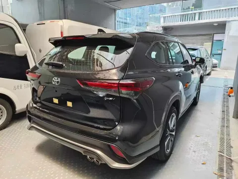 2026 Toyota Crown Kluger 2.5L 189HP L4 E-CVT Hybrid