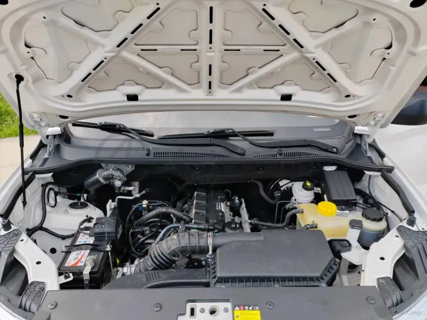 2023 WuLing RongGuang New Truck 1.5L 102HP L4 5MT,autocango,china used car exporter,china ev exporter,chinese used car exporter,chinese used ev exporter