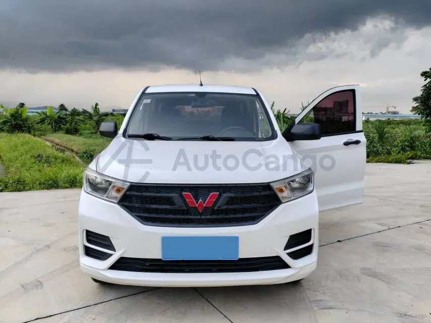 2023 WuLing RongGuang New Truck 1.5L 102HP L4 5MT,autocango,china used car exporter,china ev exporter,chinese used car exporter,chinese used ev exporter