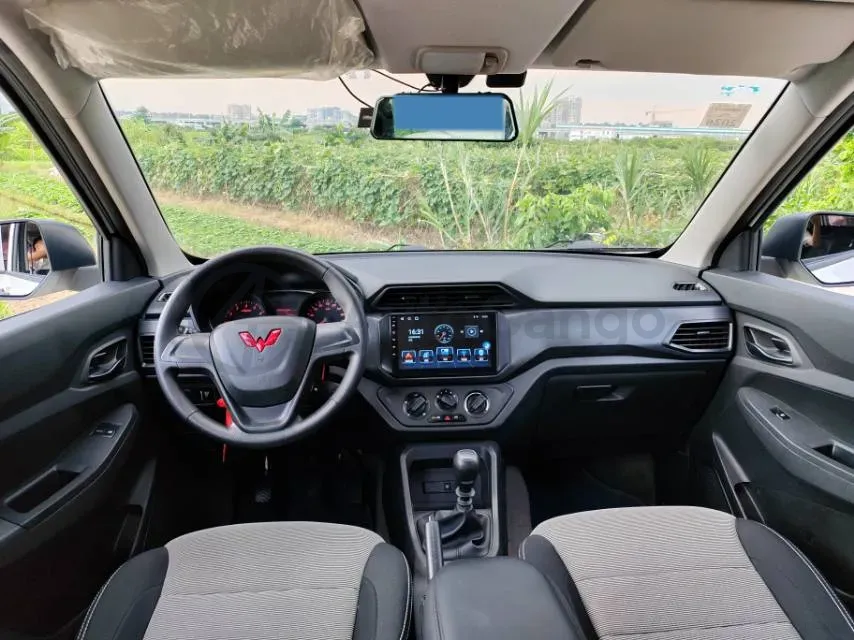 2023 WuLing RongGuang New Truck 1.5L 102HP L4 5MT,autocango,china used car exporter,china ev exporter,chinese used car exporter,chinese used ev exporter