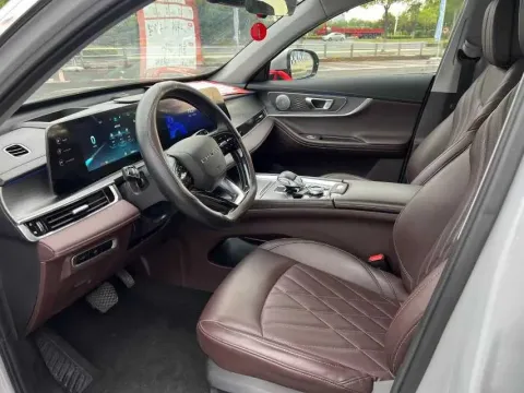 2022 Chery Tiggo 8 PRO 2.0T 254HP L4 7DCT