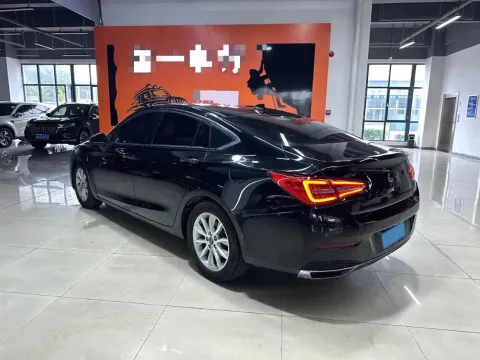 2019 HongQi H5 1.8T 180HP L4 6AT