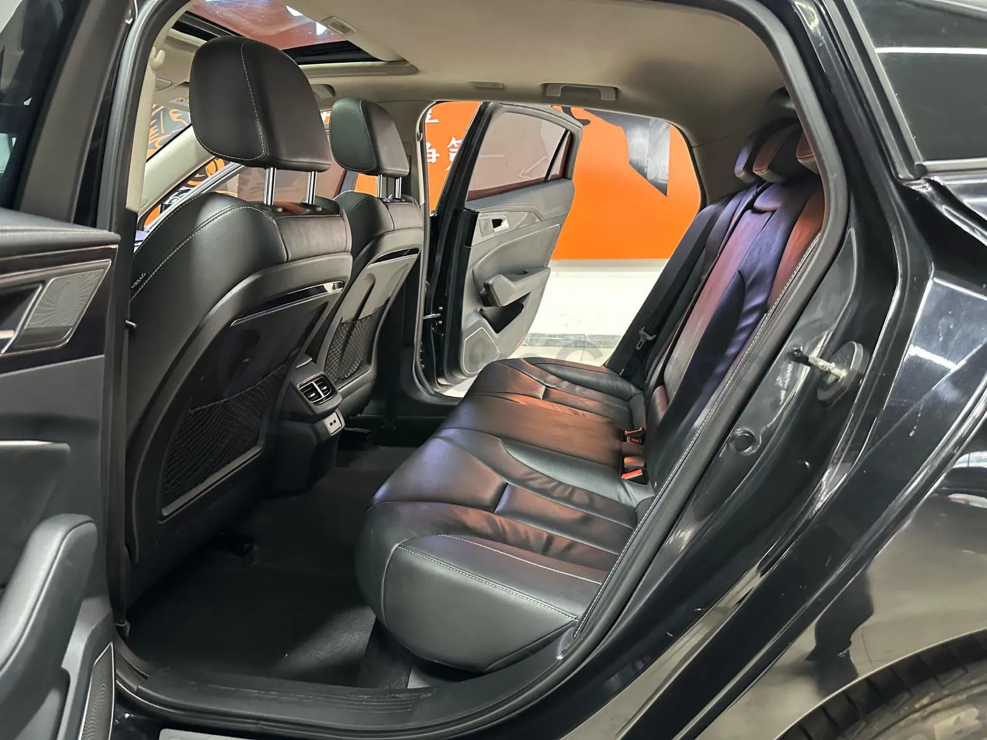 2019 HongQi H5 1.8T 180HP L4 6AT,autocango,china used car exporter,china ev exporter,chinese used car exporter,chinese used ev exporter