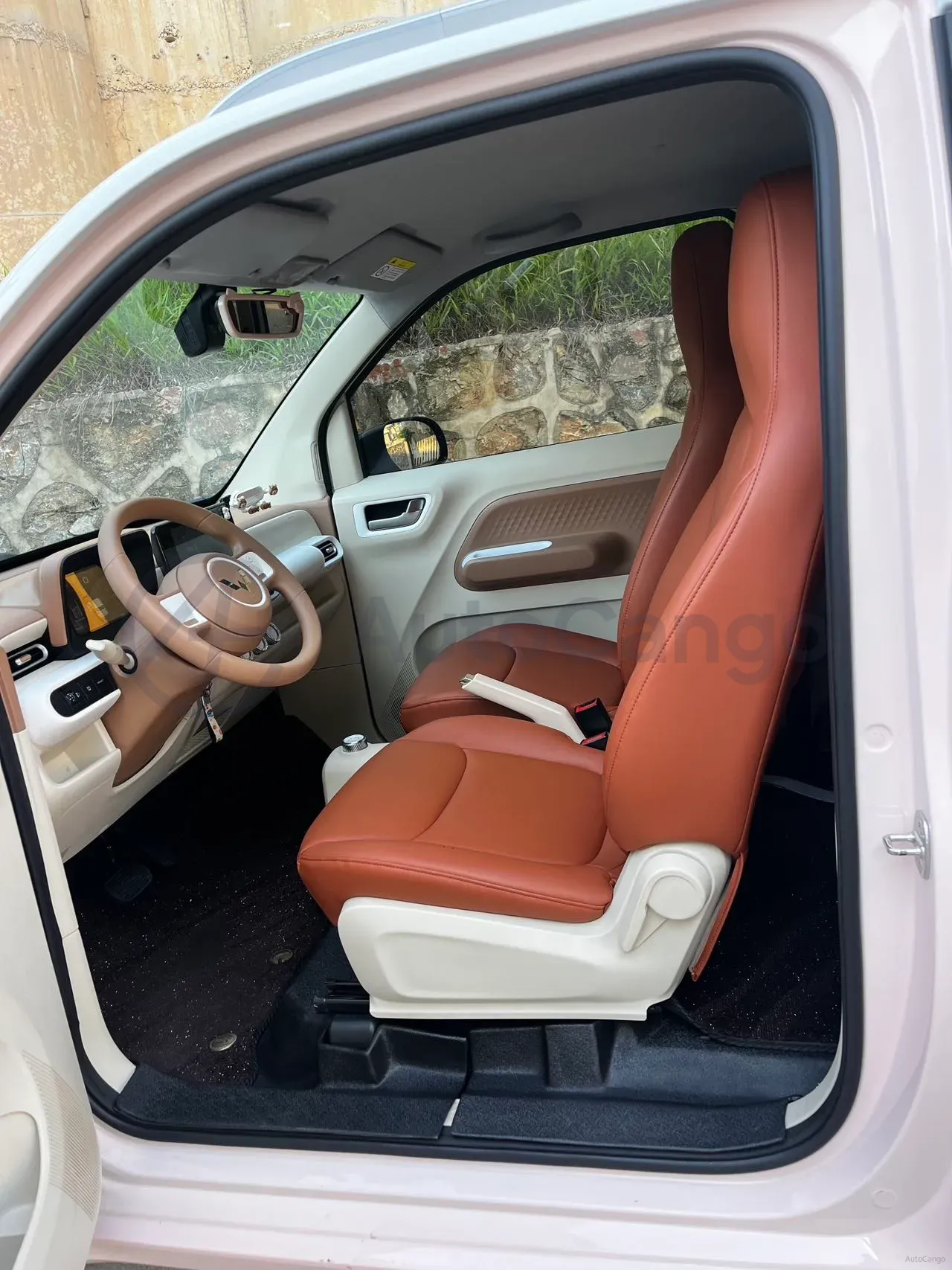 2024 WuLing HongGuang MINI EV BEV 17.3KWH,autocango,china used car exporter,china ev exporter,chinese used car exporter,chinese used ev exporter