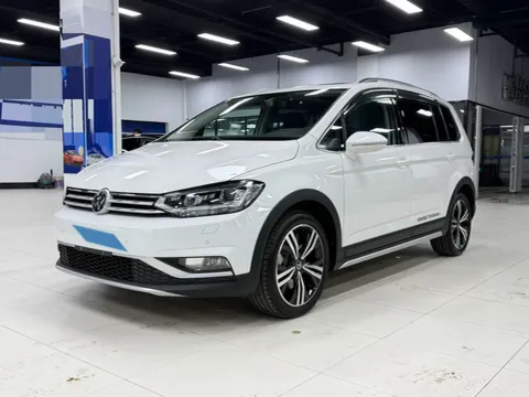 2022 VOLKSWAGEN TOURAN,autocango,china used car exporter,china ev exporter,chinese used car exporter,chinese used ev exporter