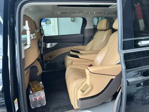 2022 Mercedes-Benz GLC Class 2.0T 197HP L4 9AT,autocango,china used car exporter,china ev exporter,chinese used car exporter,chinese used ev exporter