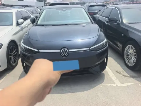 2024 Volkswagen ID.7 Vizzion BEV 84.8KWH,autocango,china used car exporter,china ev exporter,chinese used car exporter,chinese used ev exporter