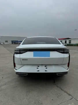 2023 DongFeng Aeolus YiXuan 1.5L 125HP L4 5MT