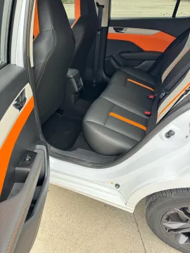 2023 DongFeng Aeolus YiXuan 1.5L 125HP L4 5MT