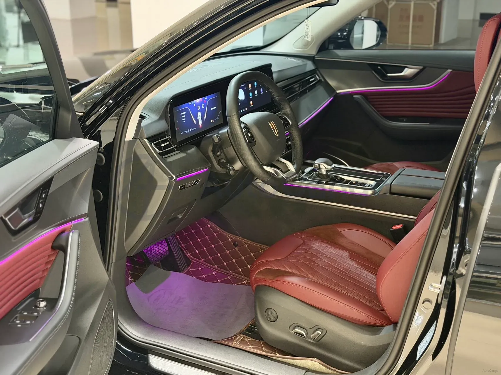 2023 HongQi HS5 2.0T 252HP L4 8AT,autocango,china used car exporter,china ev exporter,chinese used car exporter,chinese used ev exporter