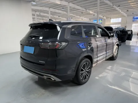 2022 Chery Tiggo 8 Plus 1.6T 197HP L4 7DCT,autocango,china used car exporter,china ev exporter,chinese used car exporter,chinese used ev exporter