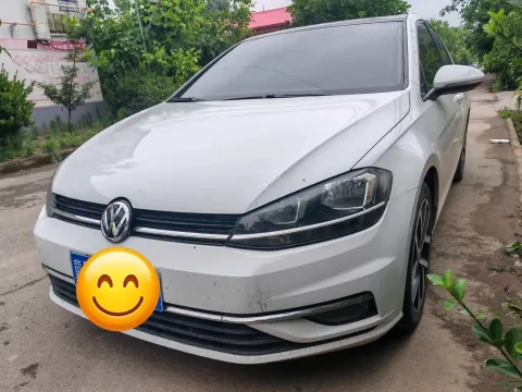 2020 VOLKSWAGEN GOLF,autocango,china used car exporter,china ev exporter,chinese used car exporter,chinese used ev exporter