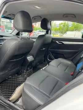 2019 Geely Emgrand 1.5L 109HP L4 5MT,autocango,china used car exporter,china ev exporter,chinese used car exporter,chinese used ev exporter