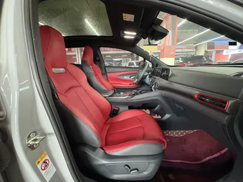 2020 ChangAn UNI-T 1.5T 180HP L4 7DCT