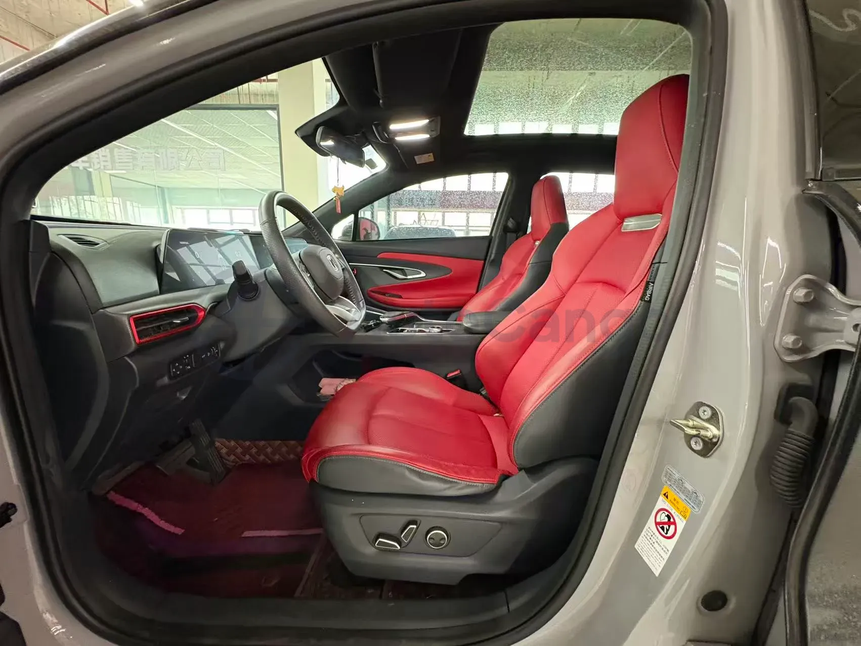 2020 ChangAn UNI-T 1.5T 180HP L4 7DCT,autocango,china used car exporter,china ev exporter,chinese used car exporter,chinese used ev exporter