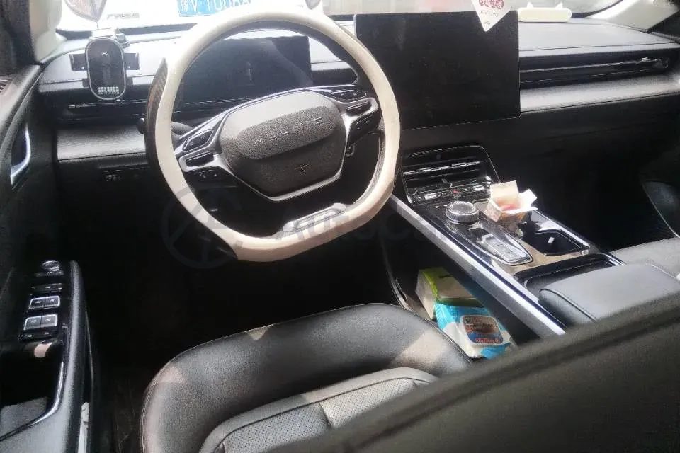 2023 WuLing XingGuang 1.5L 106HP L4 E-CVT PHEV 20.5KWH,autocango,china used car exporter,china ev exporter,chinese used car exporter,chinese used ev exporter