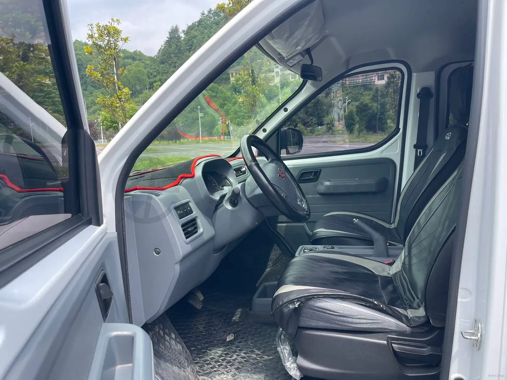 2025 WuLing YangGuang,autocango,china used car exporter,china ev exporter,chinese used car exporter,chinese used ev exporter