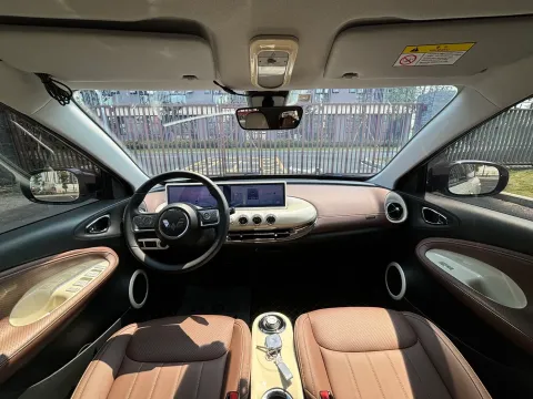 2023 WuLing BinGuo BEV 37.9KWH
