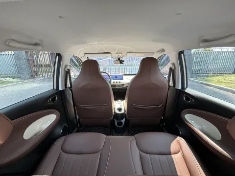 2023 WuLing BinGuo BEV 37.9KWH
