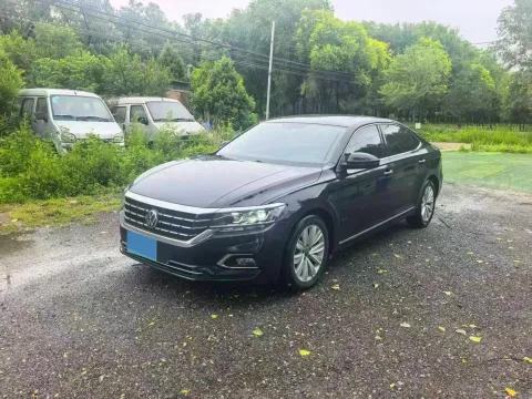 2020 VOLKSWAGEN PASSAT,autocango,china used car exporter,china ev exporter,chinese used car exporter,chinese used ev exporter